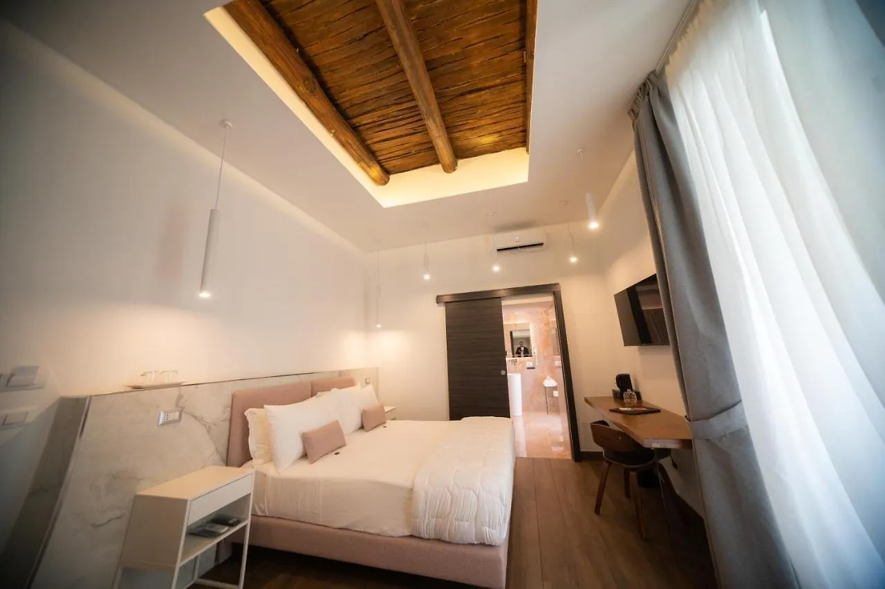 Guest house 4Heavens_Naples Hotel